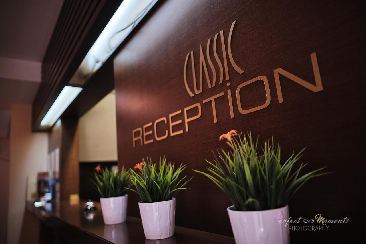 Family Hotel Classic Varna ภายนอก รูปภาพ