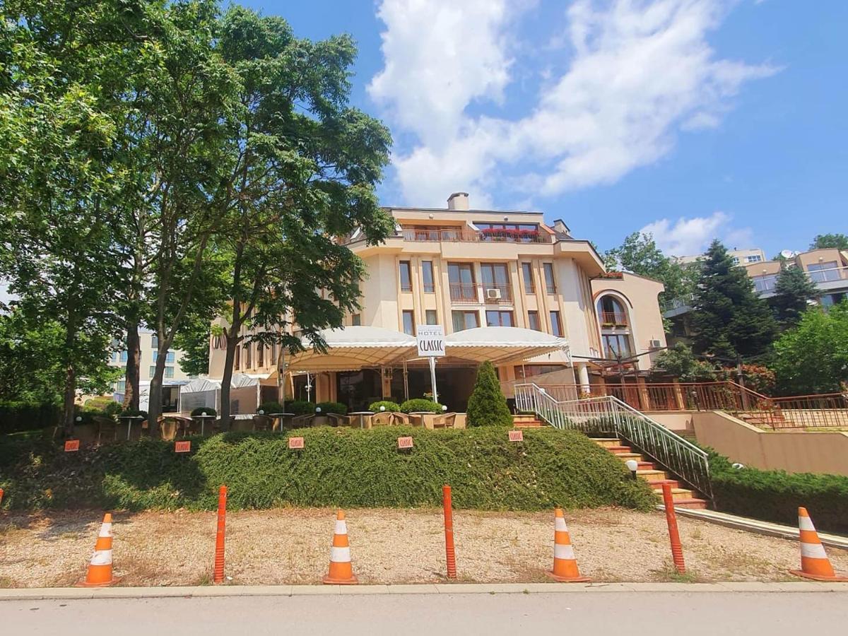 Family Hotel Classic Varna ภายนอก รูปภาพ